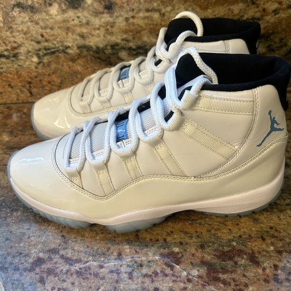 Jordan 11 Legend Blue - Picture 5 of 5